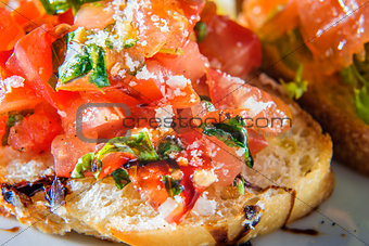 Close-up tomato bruschetta