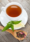 Green tea with lemon and mint 