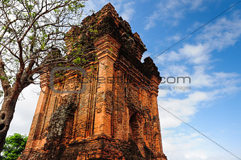 0005-PhuYen province, Nhan mountaint, Champa Tower
