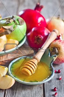 Pomegranate, apples and honey