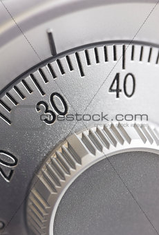 Safe combination dial