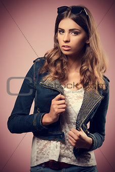 girl with cute modern casual style 