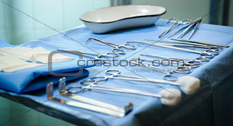 Surgical tools kit