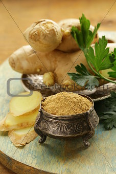 ground and fresh ginger traditional oriental spice