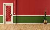 Red and green classic room