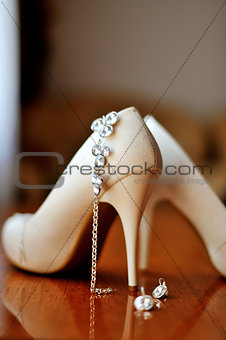 Wedding shoes and earrings