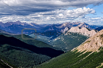 Mountain range landscape view in Jasper NP, Canada