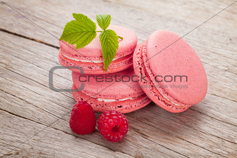 Pink raspberry macaron cookies