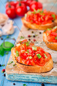 Italian tomato bruschetta with basil