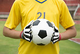 Goalkeeper used hands for catches the ball