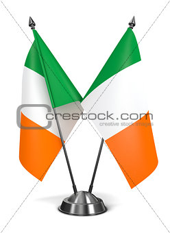 Ireland - Miniature Flags.