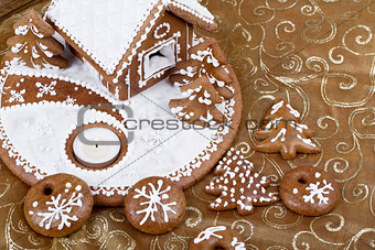 homenade Holiday Gingerbread house
