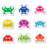 Space invaders, 8bit aliens icons set