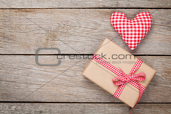 Valentines day toy heart and gift box