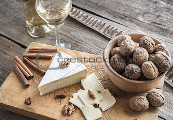 Brie cheese with nuts