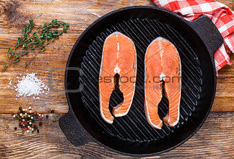 Salmon steak in grill pan