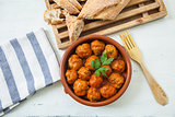 meat balls with tomato