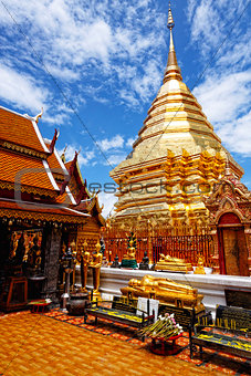 golden stupa, chiang mai, thailand