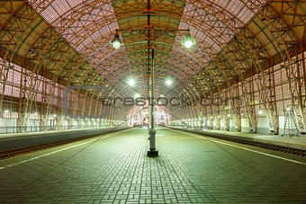 Empty terminal railway station.