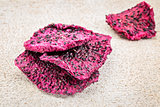 dried dragon fruit (pitaya)