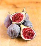 Fresh figs 