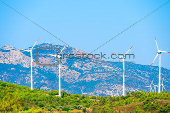 lots of windmills in the mountains