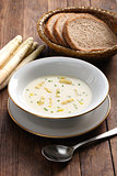 white asparagus cream soup, spargelcremesuppe