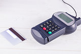 Pin terminal and credit card