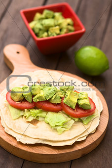 Tortilla with Lettuce, Avocado and Tomato