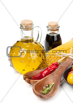 Olive oil, vinegar, tomatoes and pasta