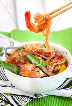 Rice glass noodles with shrimps and vegetables