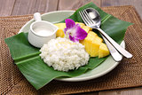 sticky rice with mango, thai sweet