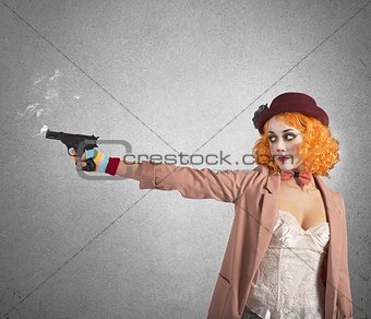Clown thief shoots