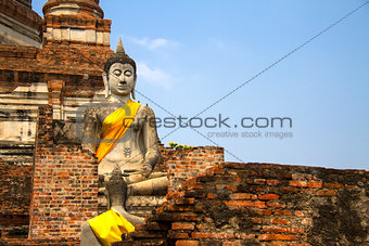 Statue buddha blue sky 