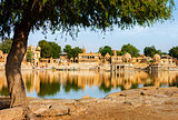 Gadi Sagar (Gadisar) Lake, Jaisalmer, Rajasthan, India, Asia