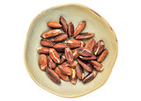 roasted pili nuts 