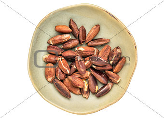 roasted pili nuts 