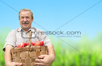 Harvesting an apples