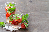 Summer strawberry lemonade with mint and ice