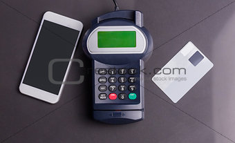 Overhead of pin terminal and smartphone
