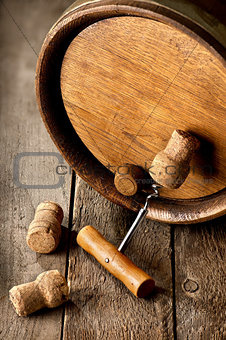 Corkscrew and wooden cask