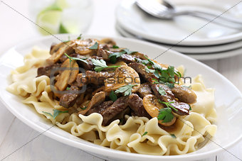 beef stroganoff with pasta