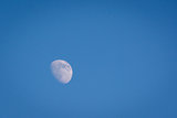 Waxing gibbous moon during daylight hours 