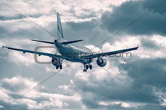Landing of the passenger plane.