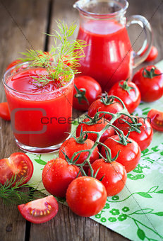 Fresh tomatoes and tomato juice
