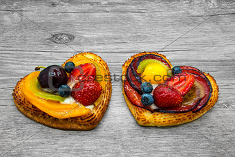Fruit cakes in heart shape