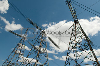 Electricity transmission line 
