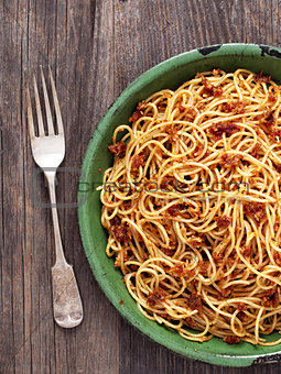 rustic italian sicilian pesto spaghetti