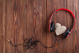 Heart toy with headphones