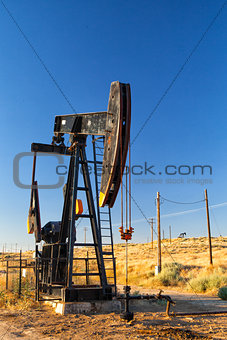 Working oil pump in desert